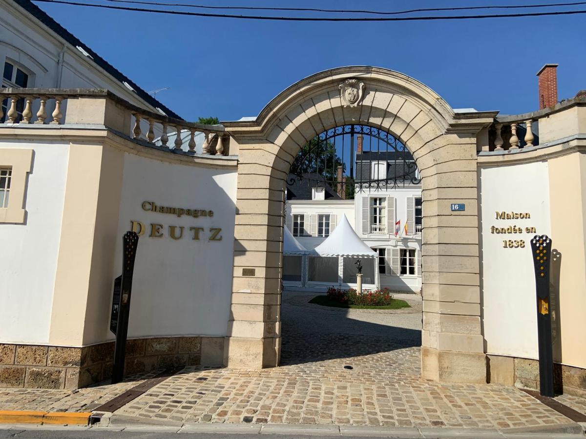 Champagne & Grand Cru Apartment Ay-Champagne