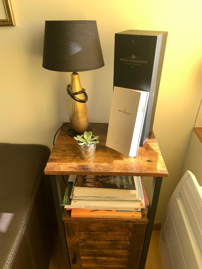 Champagne & Grand Cru Apartment